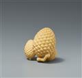 An ivory netsuke of three pine cones ans Jo and Uba. Second half 19th century - image-2