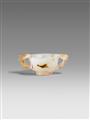 A fine carved agate chilong cup. 17th century - image-1