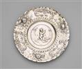 A Nuremberg silver sideboard dish - image-1