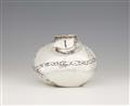 A Hanau Art Brut silver vase - image-1