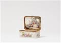 A Meissen porcelain snuff box with Watteau motifs - image-1