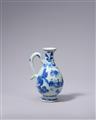 Blau-weiße Henkelkanne. Chongzhen Periode (1627–1644) - image-2