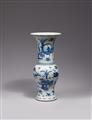 A blue and white yenyen vase, fengweizun (phoenix tail). Kangxi period (1662–1722) - image-2