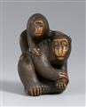 A boxwood okimono of two monkeys. Second half 19th century - image-1