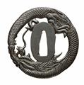 An iron tsuba. Edo period - image-1