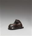 A black wood netsuke of a large horse. 19th century - image-2