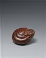 A boxwood netsuke of a snail. Gifu. Mid-19th century - image-2