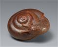 A boxwood netsuke of a snail. Gifu. Mid-19th century - image-1