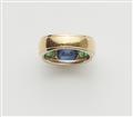 An 18k bicolour gold emerald and sapphire ring. - image-3