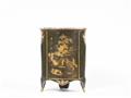 A Parisian corner cabinet with Japanese style lacquer decor - image-2