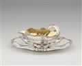 A rare Maastricht silver gravy boat and stand - image-1