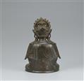 Figur des Guanyin. Bronze. 17./18. Jh. - image-2