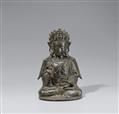 A bronze figure of Guanyin. 17th/18th century - image-1
