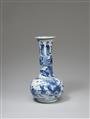 Große blau-weiße Flaschenvase. Kangxi-Periode (1661–1722) - image-3