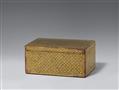An Anglo-Indian wood and glass-inlaid box with a hinged lid. 18th/early 19th century - image-1