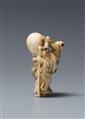 An amusing ivory netsuke of Fukurokuju and karako. 19th century - image-3