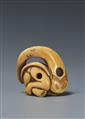 An ivory netsuke of a monkes keeping down the earthquake fish.18th century - image-5