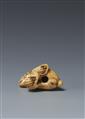 A small netsuke of a monkey. 18th century - image-5