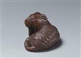 An Ise-Yamada boxwood netsuke of a long-haired goat. Around 1970 - image-3