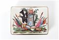 A Berlin enamel snuff box with war trophy motifs - image-2