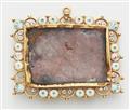 A French 17th century 18k gold enamel and rare flamework glass relief pendant. - image-2