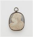 A silver and layered chalcedony Renaissance cameo pendant. - image-1