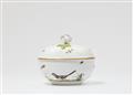 A Meissen porcelain ecuelle with bird motifs - image-2