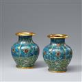 A pair of cloisonné enamel vase. 19th century - image-1