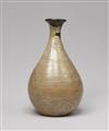 A celadon-glazed bottle. Korea. Late Goryeo/early Joseon dynasty, 14th/15th century - image-4