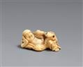 A marine ivory netsuke of a Gama Sennin. 19th century - image-1