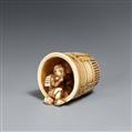 An ivory netsuke of Benkei sitting in a bell. Second half 19th century - image-1
