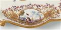 An important Meissen porcelain platter with turquoise ground and Chinoiserie decor - image-4