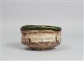 An Ao-Oribe chawan. Mino area, Owari province. Edo period. 17th/18th century - image-6