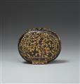 A Sawasa shakudō and gilded tobacco box.18th century - image-2