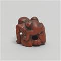 A boxwood netsuke of an old man and a monkey. 19th century - image-5