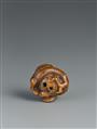 A mingei-type wood netsuke of a large dragon. 19th century - image-2