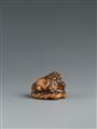 A boxwood netsuke of two shishi. 19th century - image-2