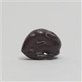 Netsuke eines wohlgenährten Hasen. Holz. 19. Jh. - image-8