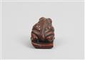 A boxwood netsuke of a toad on a roof tile. 19th century - image-5