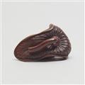 A wood netsuke of a frog on a taro leaf. 19th century - image-6