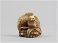 Netsuke zweier Wachteln auf Hirse. Elfenbein. Frühes 19. Jh. - image-3