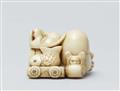 An ivory netsuke of a group of toys. Second half 19th century - image-4