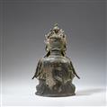 A bronze figure of Bodhisattva Guanyin. Ming dynasty - image-2