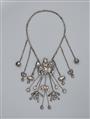 An elaborate silver necklace with a qilin amulet. 19th century - image-1