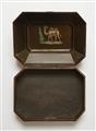 A French lacquer toilette box - image-2