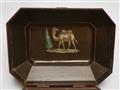 A French lacquer toilette box - image-4