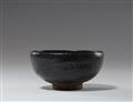 A Kuro-Raku summer chawan. Kyoto. Edo period, 18th century - image-4