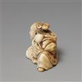 Netsuke der sitzenden Seiobo. Elfenbein. Kyoto. 1. Hälfte 19. Jh. - image-2