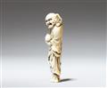 An ivory netsuke of a bearded sennin. 18th century - image-5