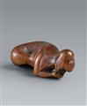 Netsuke eines Meerweibchens (ningyo). Buchsbaum. Frühes 19. Jh. - image-1